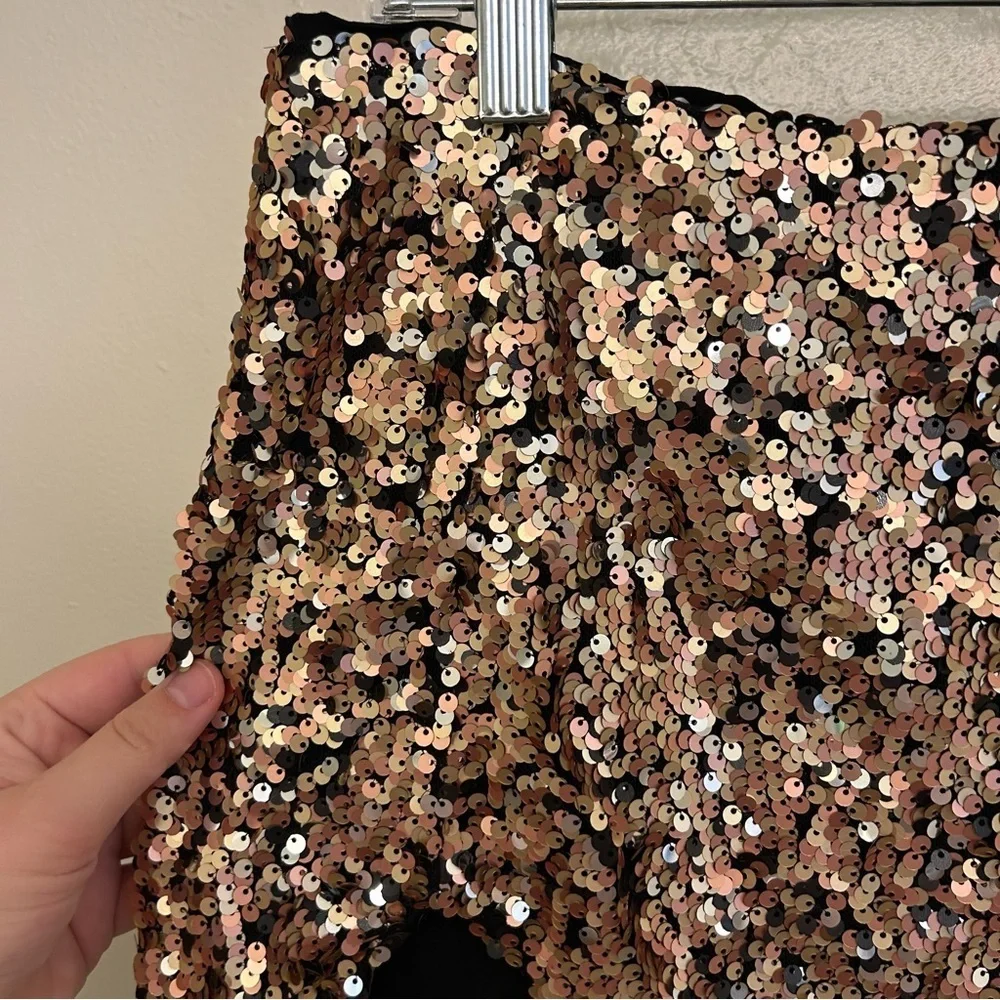 NWT Free People Annalise Black and Gold Sequin Mini Skirt Size 8